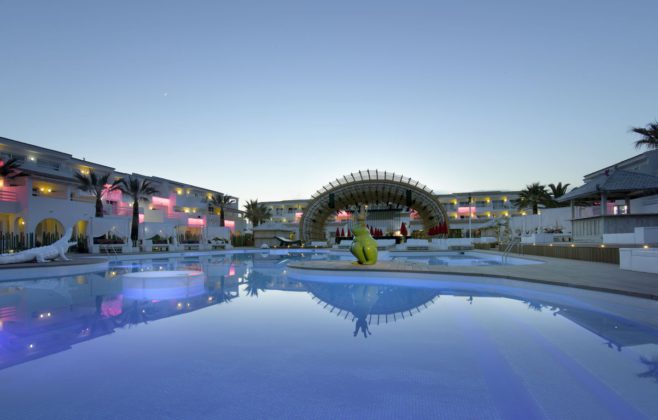 Ushuaia beach hotel