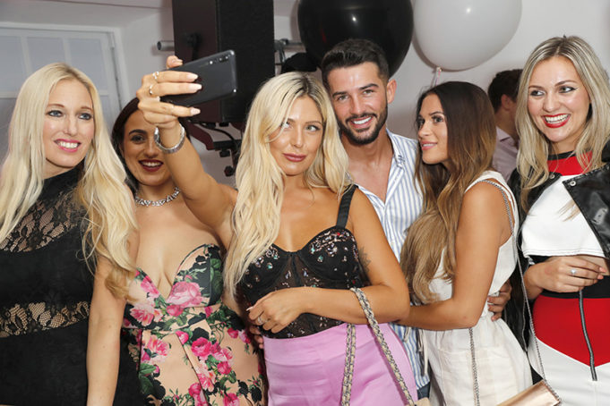 LONDON, ENGLAND - JULY 18: (L-R) guest, guest, Grace Wardle, Dean Overson, Ellie Jones, and guest attend Huawei's 'A Phone' Break-Up Party on July 18, 2018 in London, England. (Photo by David M. Benett/Dave Benett/Getty Images for Huawei) *** Local Caption *** Grace Wardle; Dean Overson; Ellie Jones