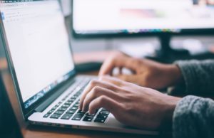 Essential Advantages and Disadvantages of Technology in Education Essential Advantages and Disadvantages of Technology in Education