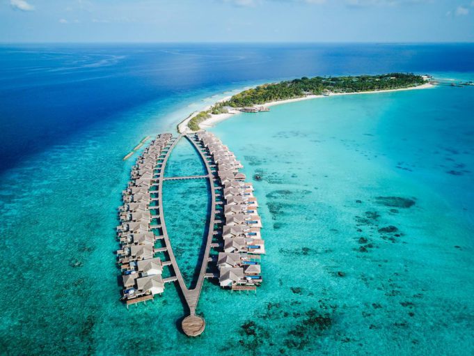 Fairmont Maldives, Sirru Fen Fushi -