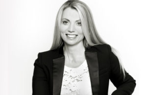 How to steal my job – Lysbeth Fox Owner/MD at Fox PR Lysbeth Fox MD at Fox PR