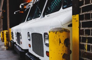 7 signs your removal company will screw you over removals