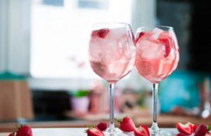 Introducing British favs Gordon’s Pink Spritz and Pimm’s Spritz