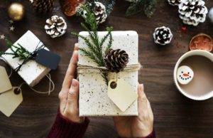 Best new year gifts for your girlfriend 2018 Best new year gifts for your girlfriend 2018