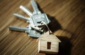 Top 7 Tips for Students Moving House moving home