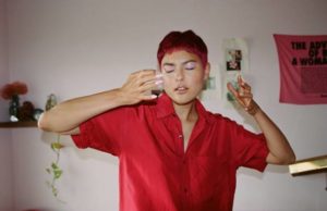 Miya Folick debuts video for ‘Malibu Barbie’