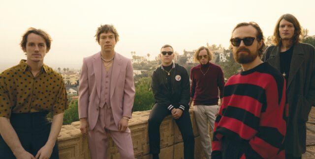 Cage the Elephant