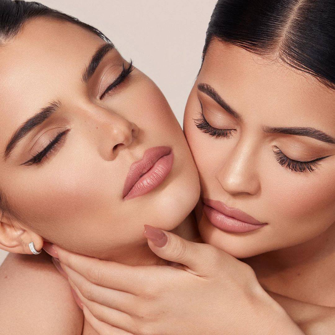 Sister Act Kendall And Kylie Jenner Look Beautiful In Kendall X Kylie Cosmetics Campaign Photos Flavourmag