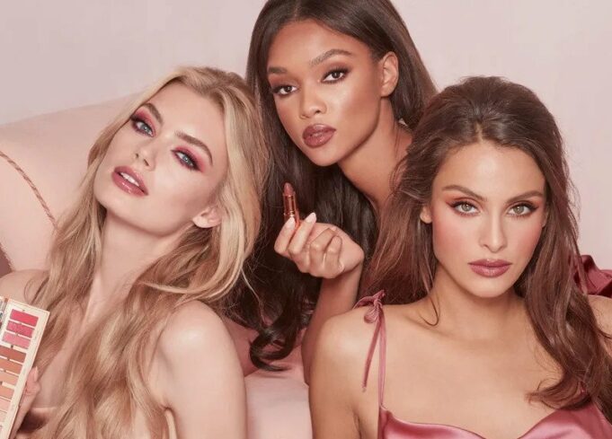 Charlotte Tilbury Vanity makeup