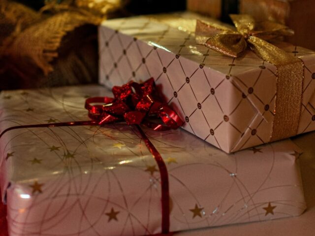 Last-Minute Christmas gift ideas for women