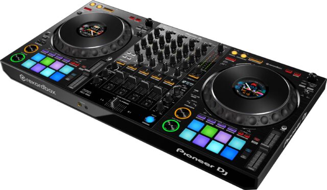 Did you know that the DDJ-1000 now officially supports VirtualDJ 2021?