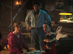 FEAR STREET PART 1: 1994 - (L-R) KIANA MADEIRA as DEENA, FRED HECHINGER as SIMON, BENJAMIN FLORES JR. as JOSH, JULIA REHWALD as KATE, and OLIVIA WELCH as SAM. Cr: Netflix © 2021
