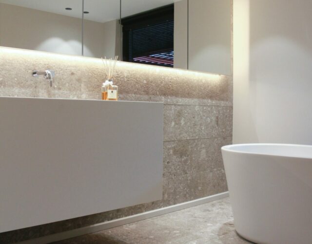 How Can Tiles Make My Bathroom Feel Bigger?