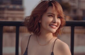 3 Practical Tips to Boost Your Self-Confidence Women Smiling with self confidence