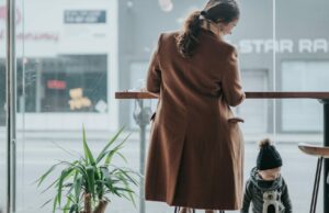 Taking a Toddler to a Restaurant: How to Have an Enjoyable Meal