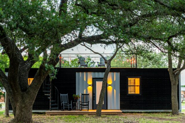 How to successfully move into a container home