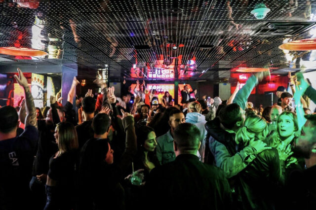 ASH XO Kicks Off 2025 with his High-Energy Soulful House Day Party in London