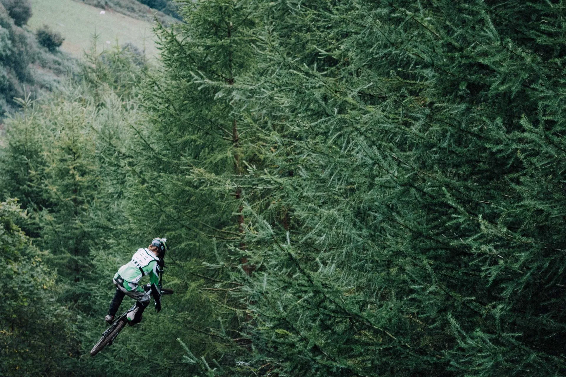 Tips For Picking The Right Hearing Aids