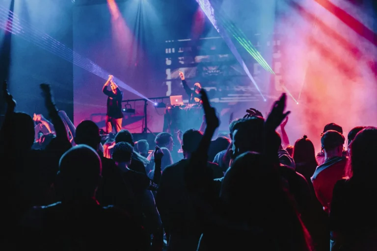 The London Cabaret Club Presents: London Never Dies