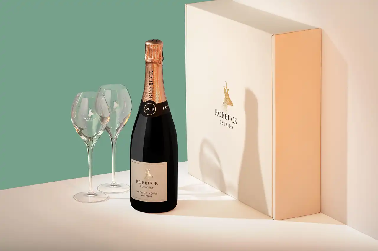 Rosé de Noirs 2019 gift set from Roebuck Estates