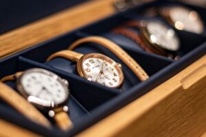 5 Essential Watch Brands Everyone Needs to Know