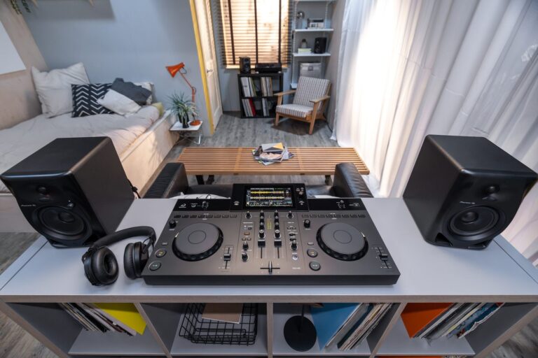 AlphaTheta XDJ-AN bridges bedroom DJing and the club booth