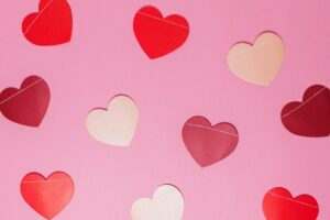 This is how to get 30% off Valentine’s dresses, lingerie and sexy outfits at Missguided