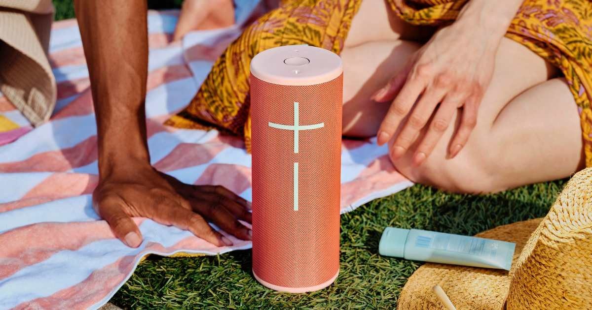 Ultimate Ears MEGABOOM 4 portable speaker