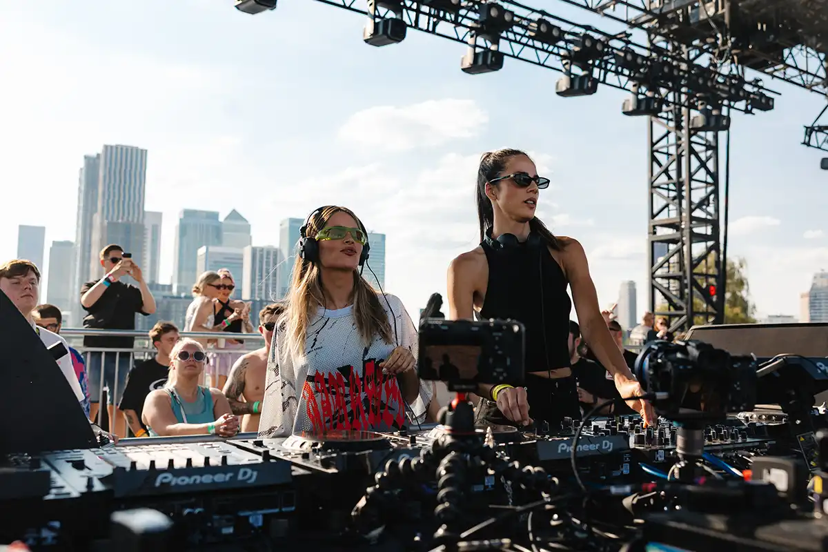 Layla Benitez B2B Brina Knauss