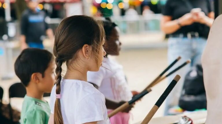 Victoria Park opens its gates for four days of live music, sports, theatre, and family activities—all completely free—from 24–27 August.