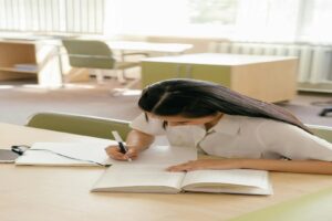 9 Ways to Turn Your Essay Draft into a Polished Piece - Flavourmag