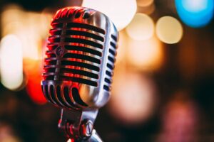 Interview: Meet Rising star Anna Straker