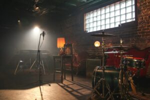 Gavin James shares stunning acoustic version of single ‘Boxes’