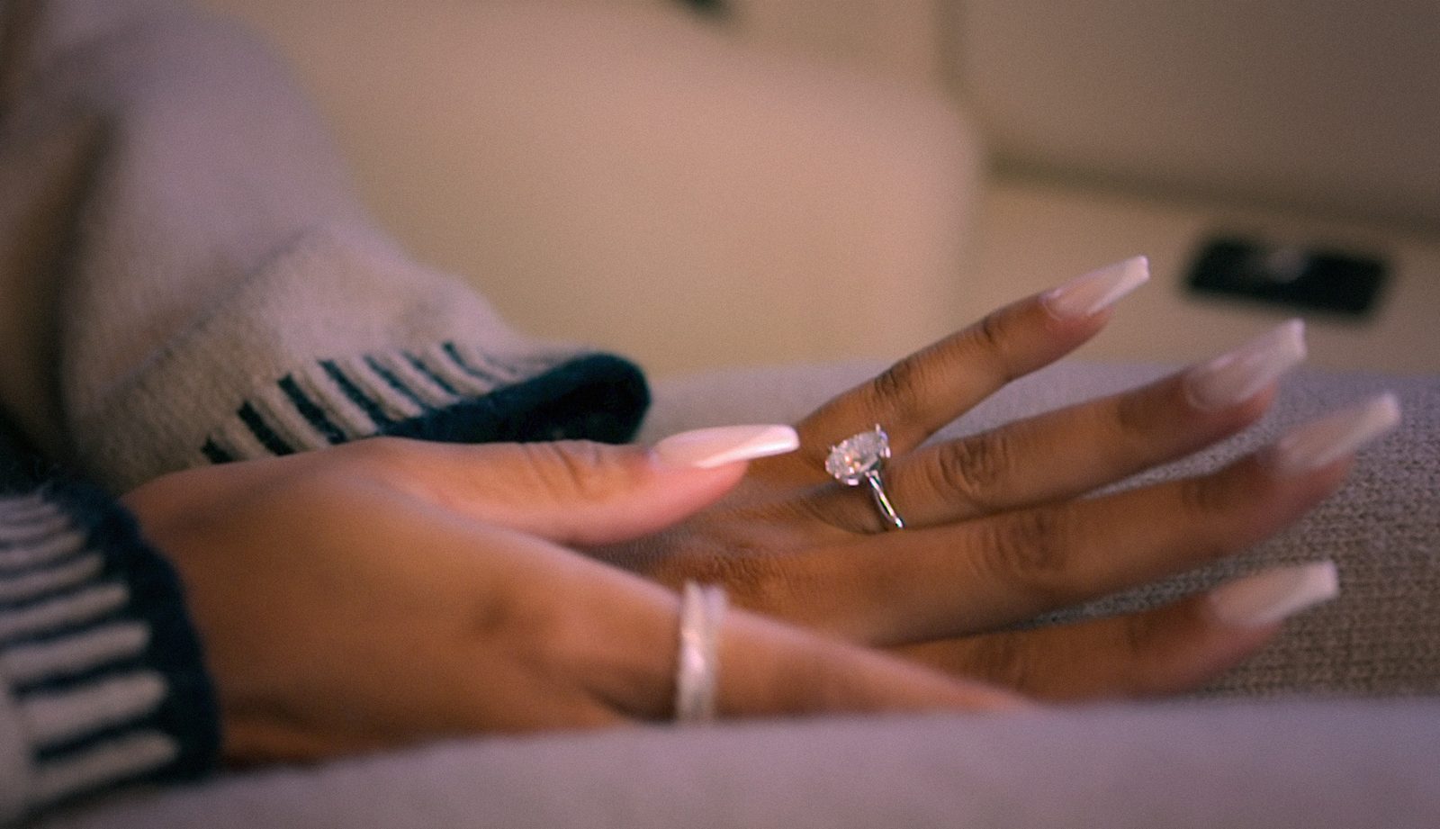 An engagement ring on Love Is Blind UK series 3